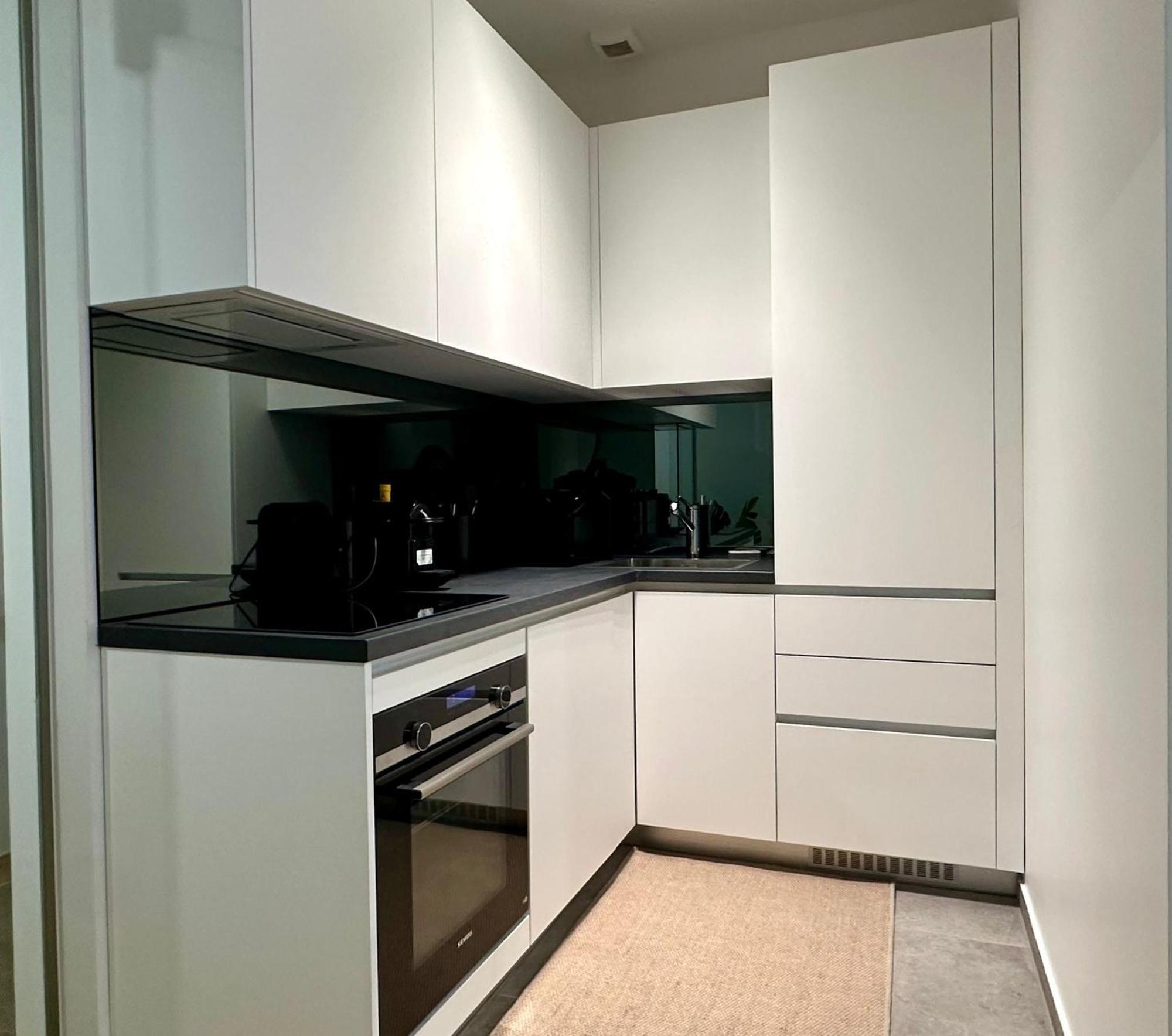 Designer Apartment Near Main Station Вена Экстерьер фото